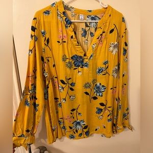 Extra large old navy yellow bright long sleeve floral blouse, barely worn